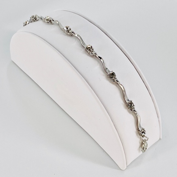 Lamor Fashions Jewelry - White Crystal 925 Silver Bracelet JB01